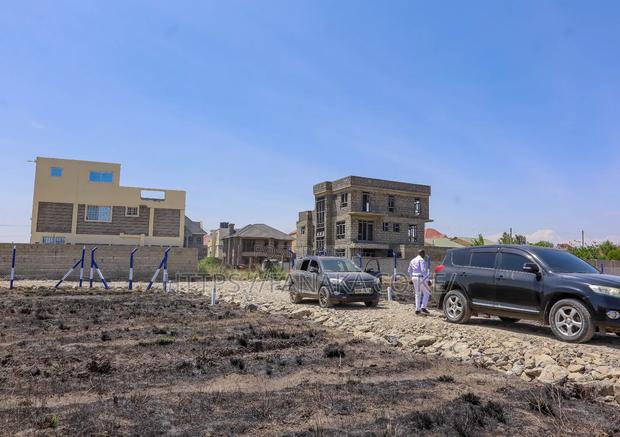 Gated Community in Katani