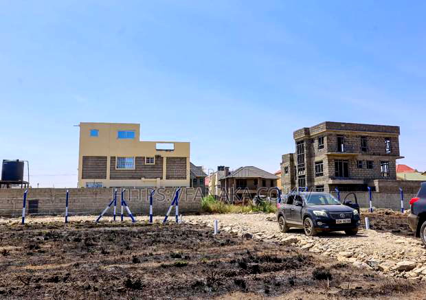 Gated Community in Katani