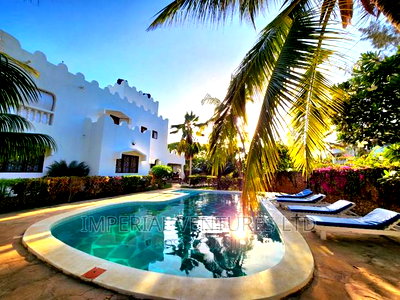 Furnished 2bdrm Apartment in South C for rent - Image 8