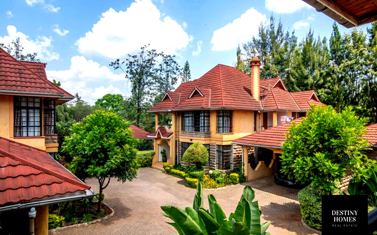 5BR Townhouse with Garden at KSh 59M