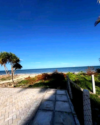 KSh 60M Beachfront Plot