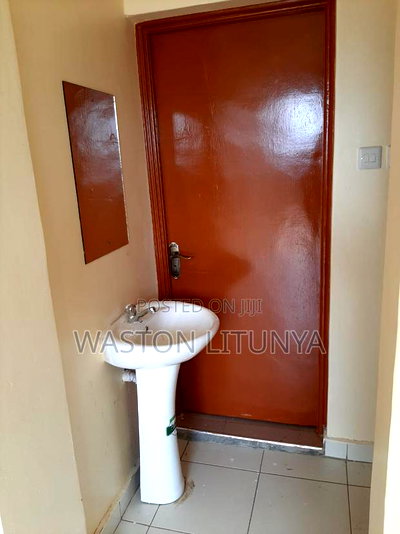 1bdrm Block of Flats in Pewa Apartments, Kitale for sale - Image 12
