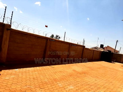 1bdrm Block of Flats in Pewa Apartments, Kitale for sale - Image 3