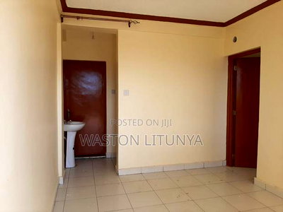1bdrm Block of Flats in Pewa Apartments, Kitale for sale - Image 7