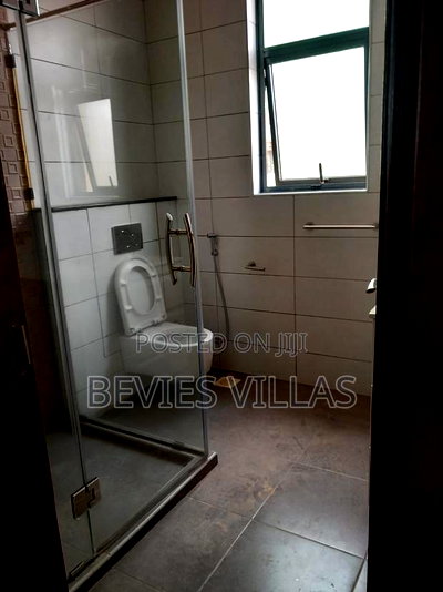 3bdrm Apartment in Parklands for rent - Image 6