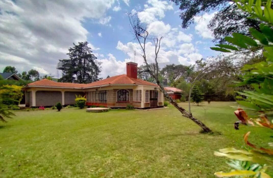 4-Ensuite Standalone Home with DSQ on Half-Acre – Karen Near the Hub