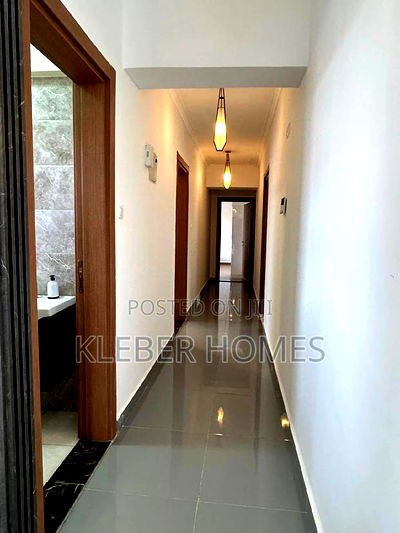 3bdrm Apartment in Kilimani for sale - Image 7