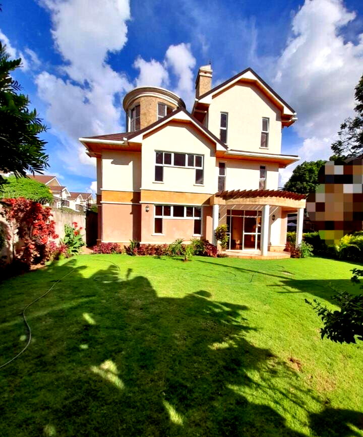 5-Ensuite Townhouse with Gym, Jacuzzi & Steam Bath - Lavington