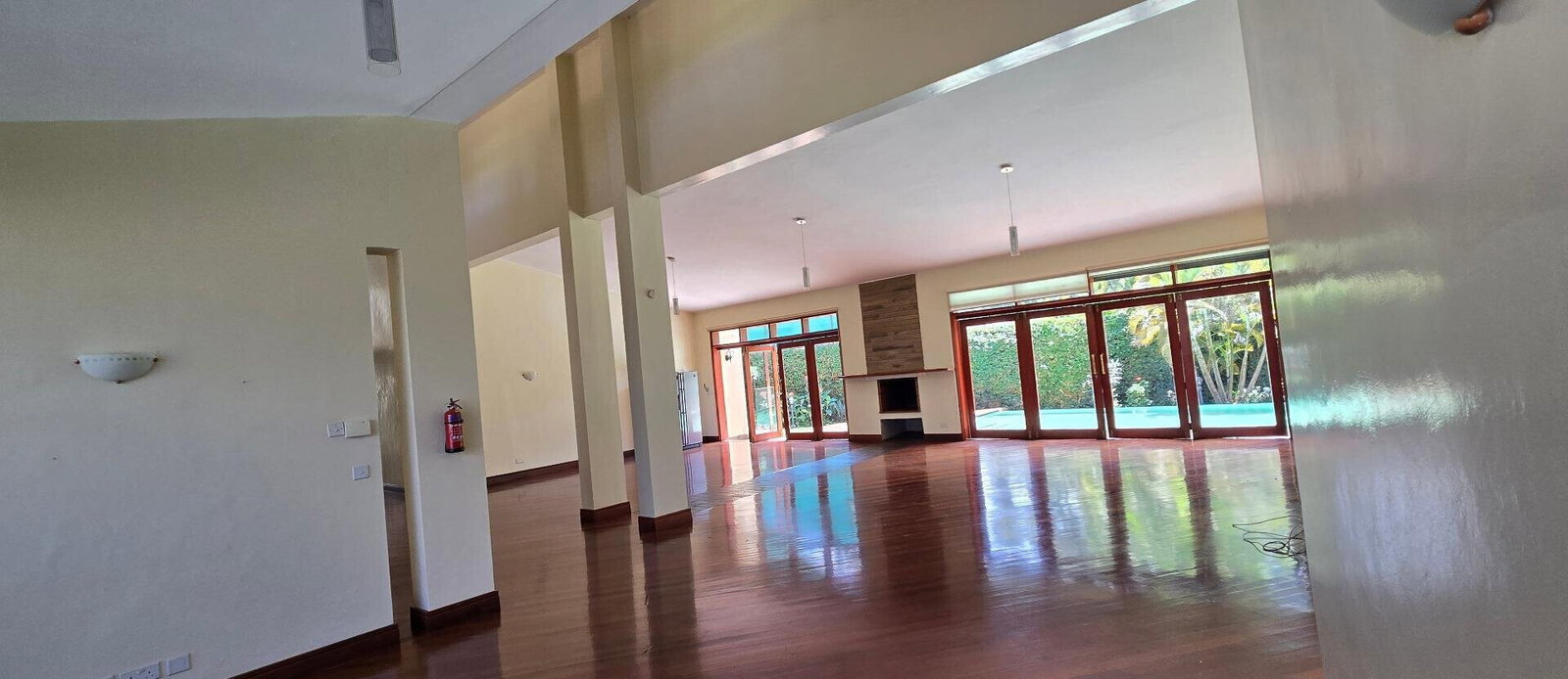 Resort-Style 4BR Townhouse - Runda