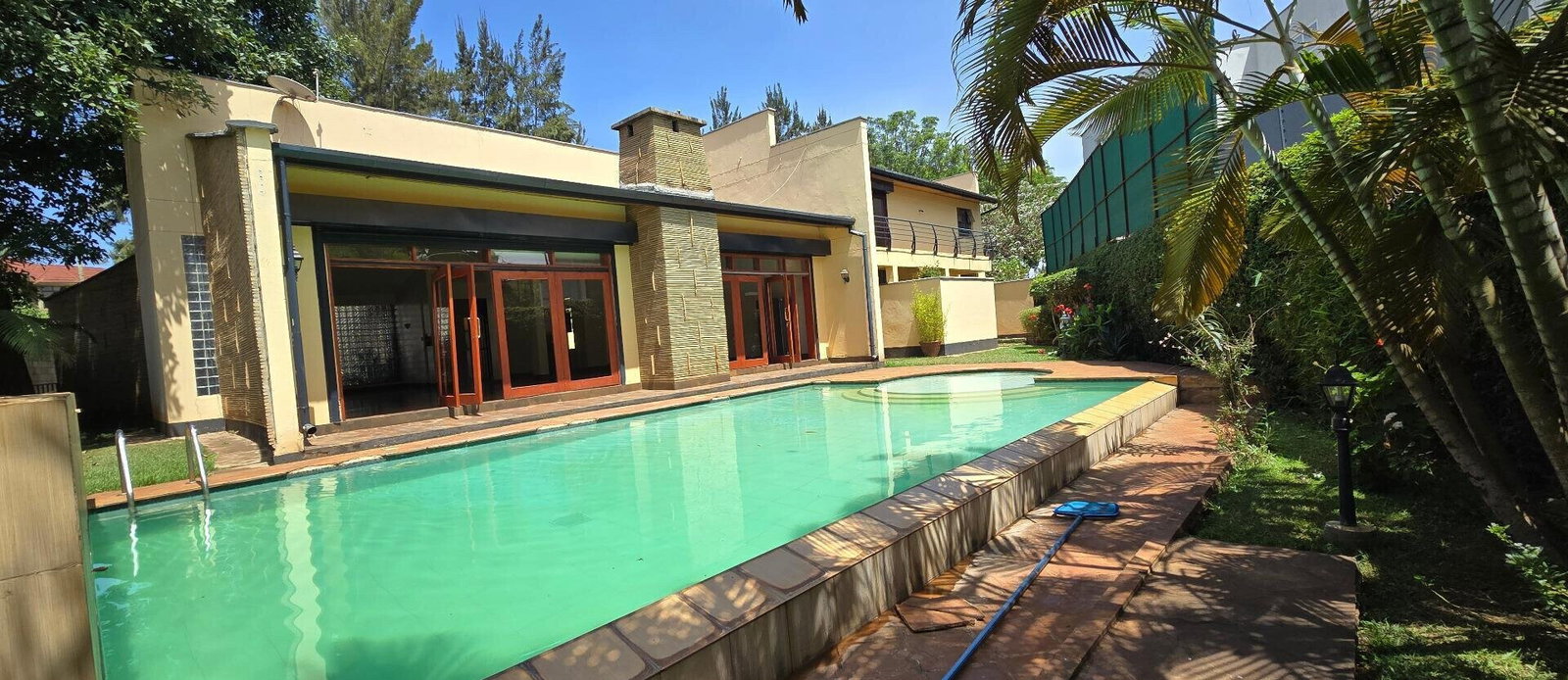 Resort-Style 4BR Townhouse - Runda
