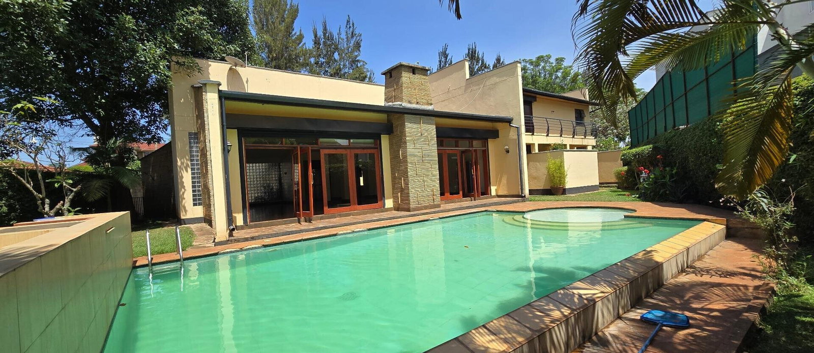 Resort-Style 4BR Townhouse - Runda