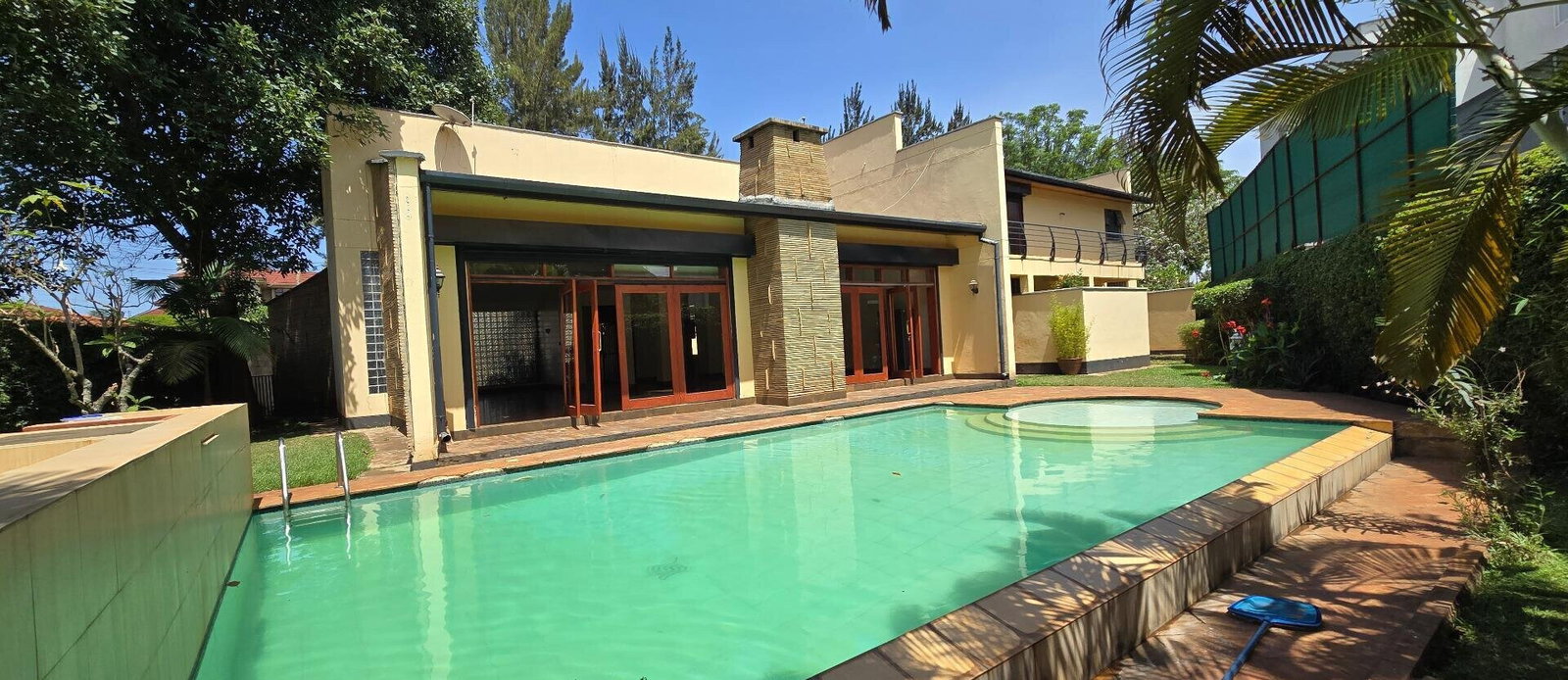 Resort-Style 4BR Townhouse - Runda