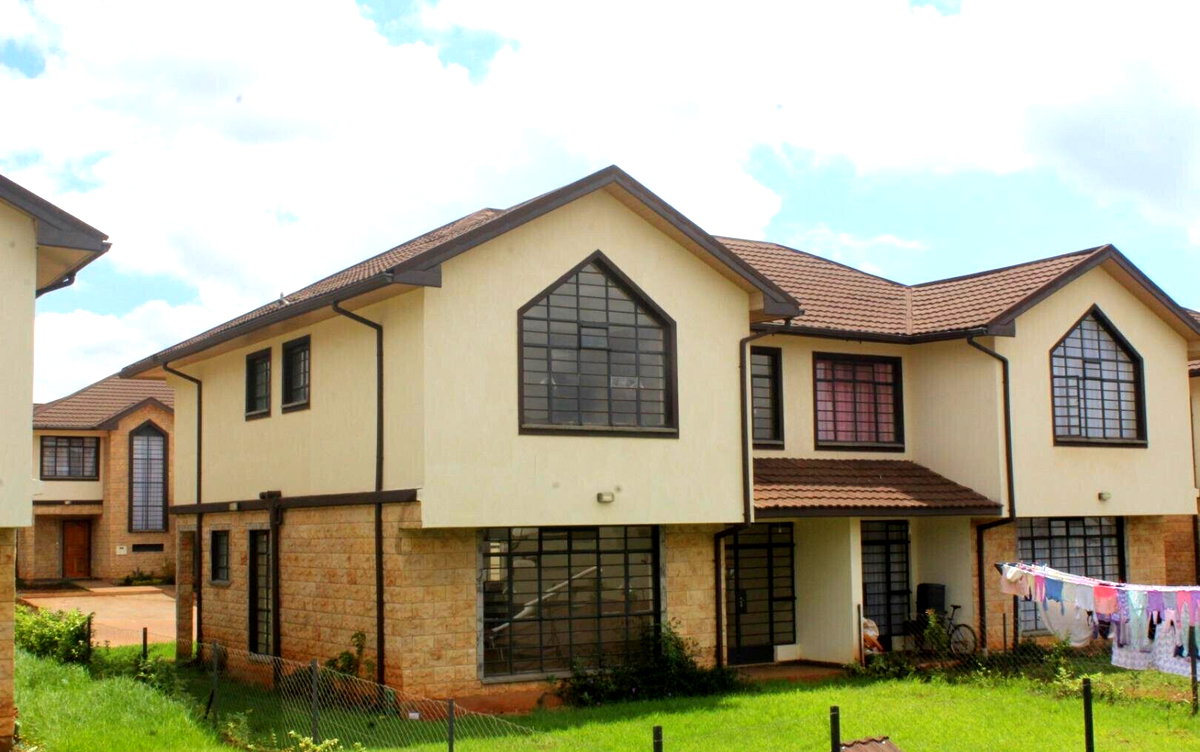 3BR Villa with Private Garden & Backup Power - Runda