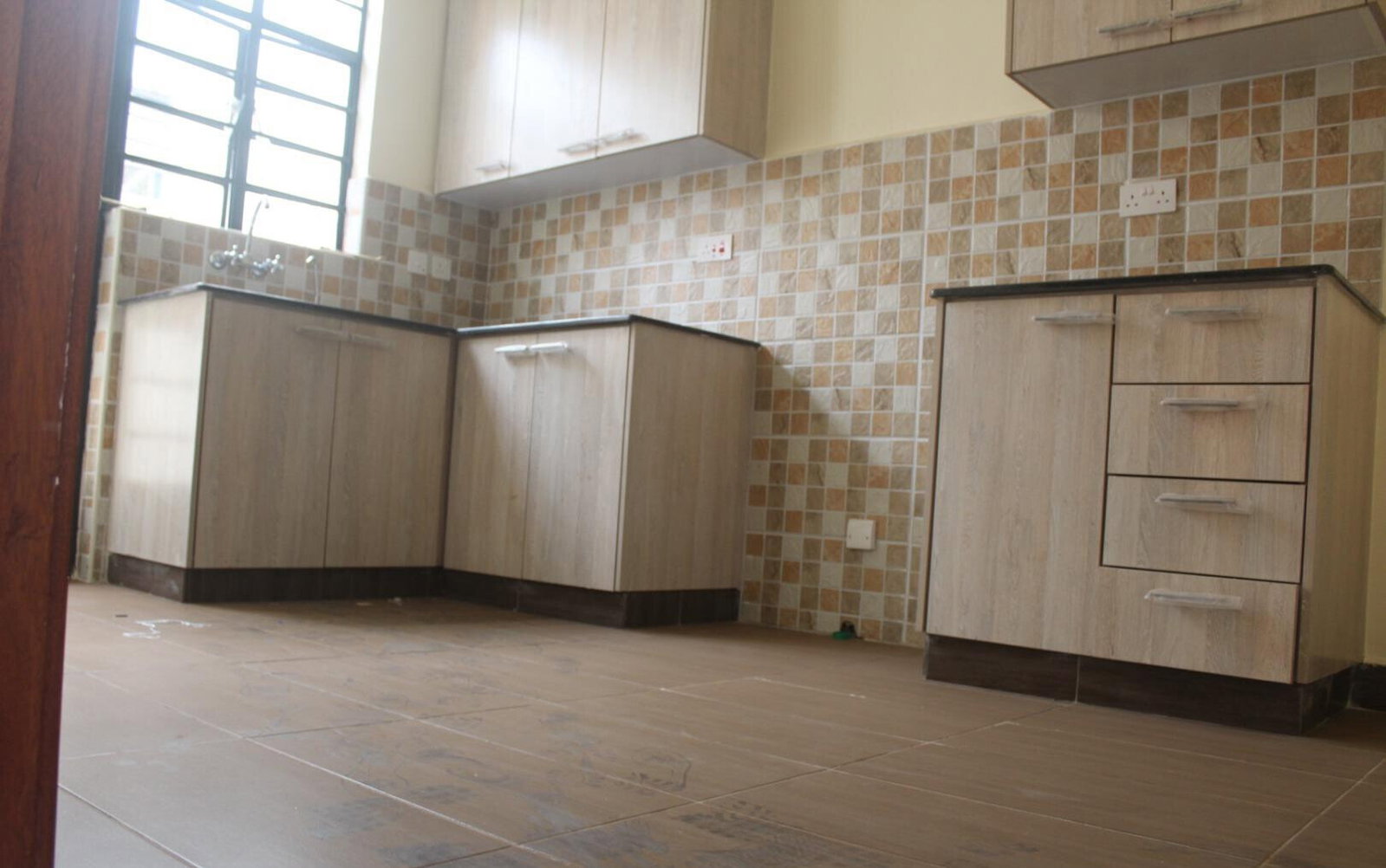 3BR Villa with Private Garden & Backup Power - Runda