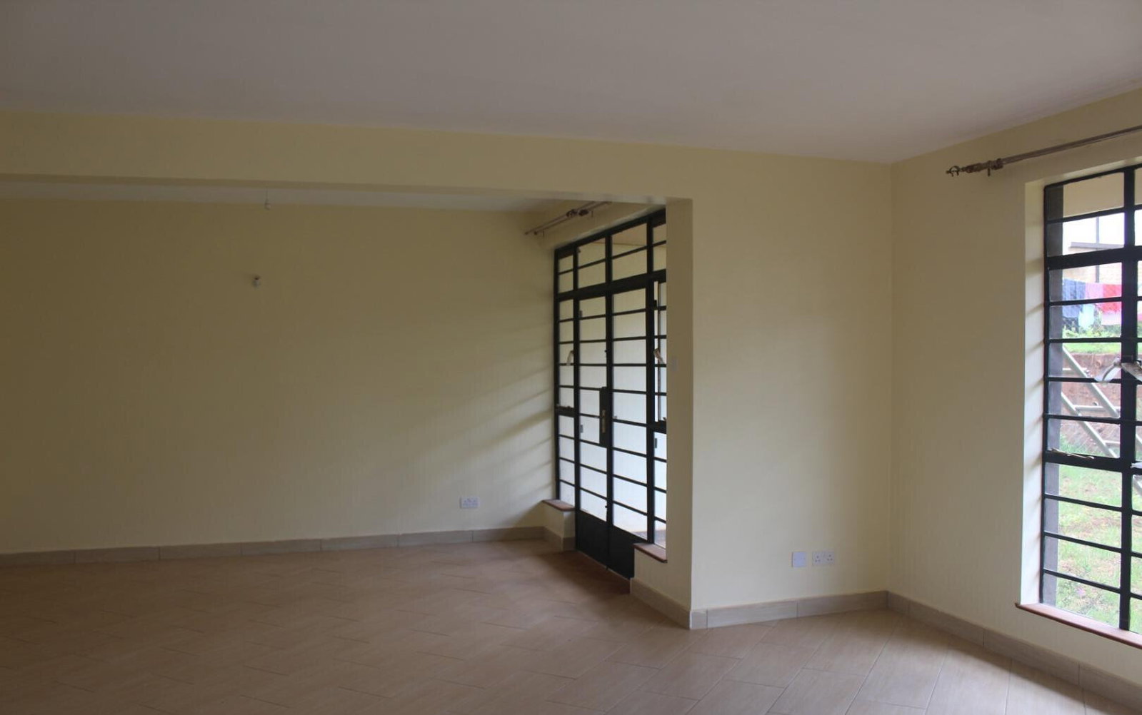 3BR Villa with Private Garden & Backup Power - Runda