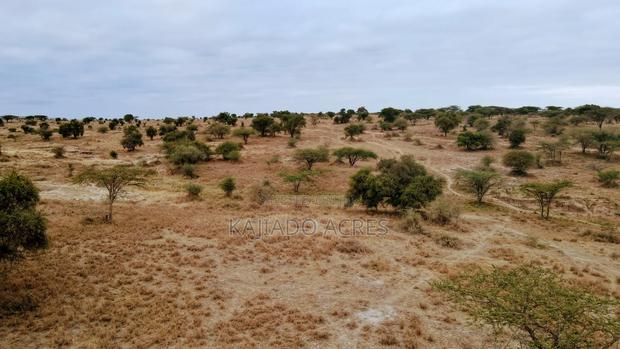 40 and 100 Acres Imaroro- Konza Road