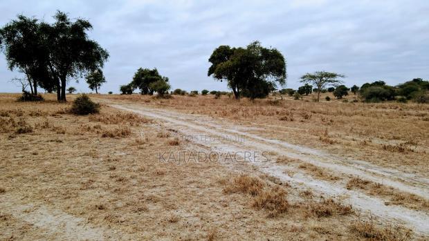 40 and 100 Acres Imaroro- Konza Road