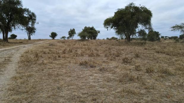 40 and 100 Acres Imaroro- Konza Road