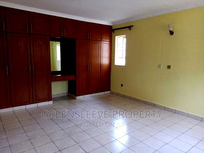 3bdrm Bungalow in Karen for rent - Image 13