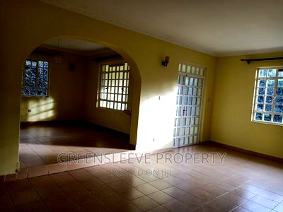 3bdrm Bungalow in Karen for rent - Image 3
