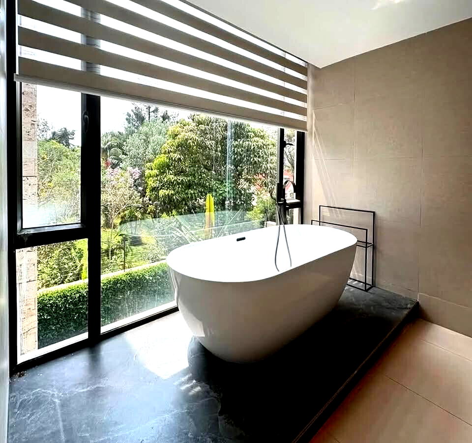 Smart Home 5-Bedroom Villa with Modern Finishes - Lavington