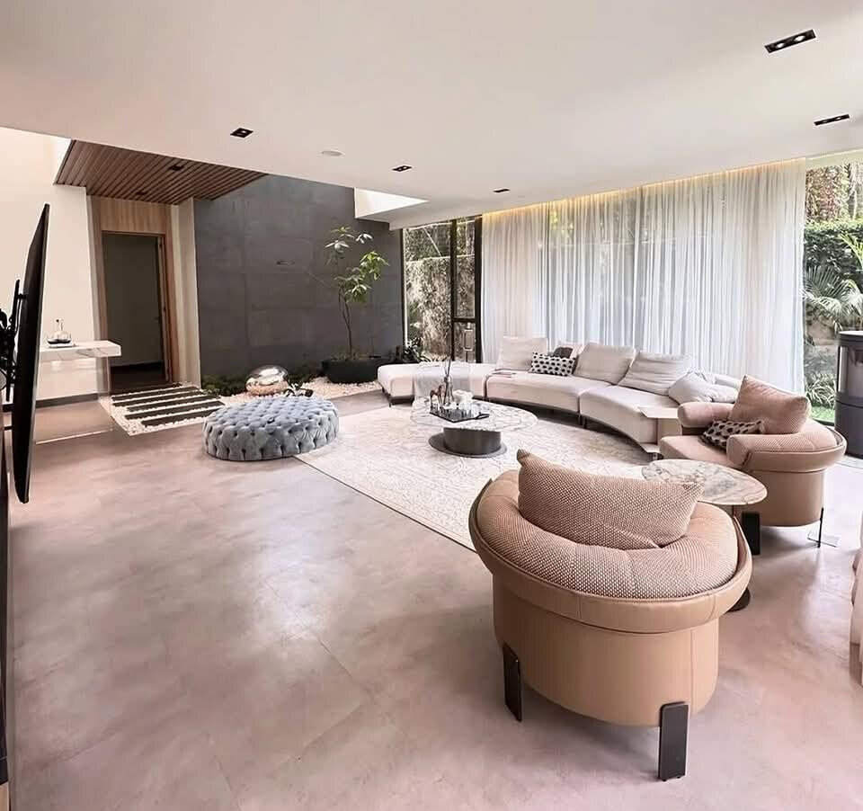 Smart Home 5-Bedroom Villa with Modern Finishes - Lavington