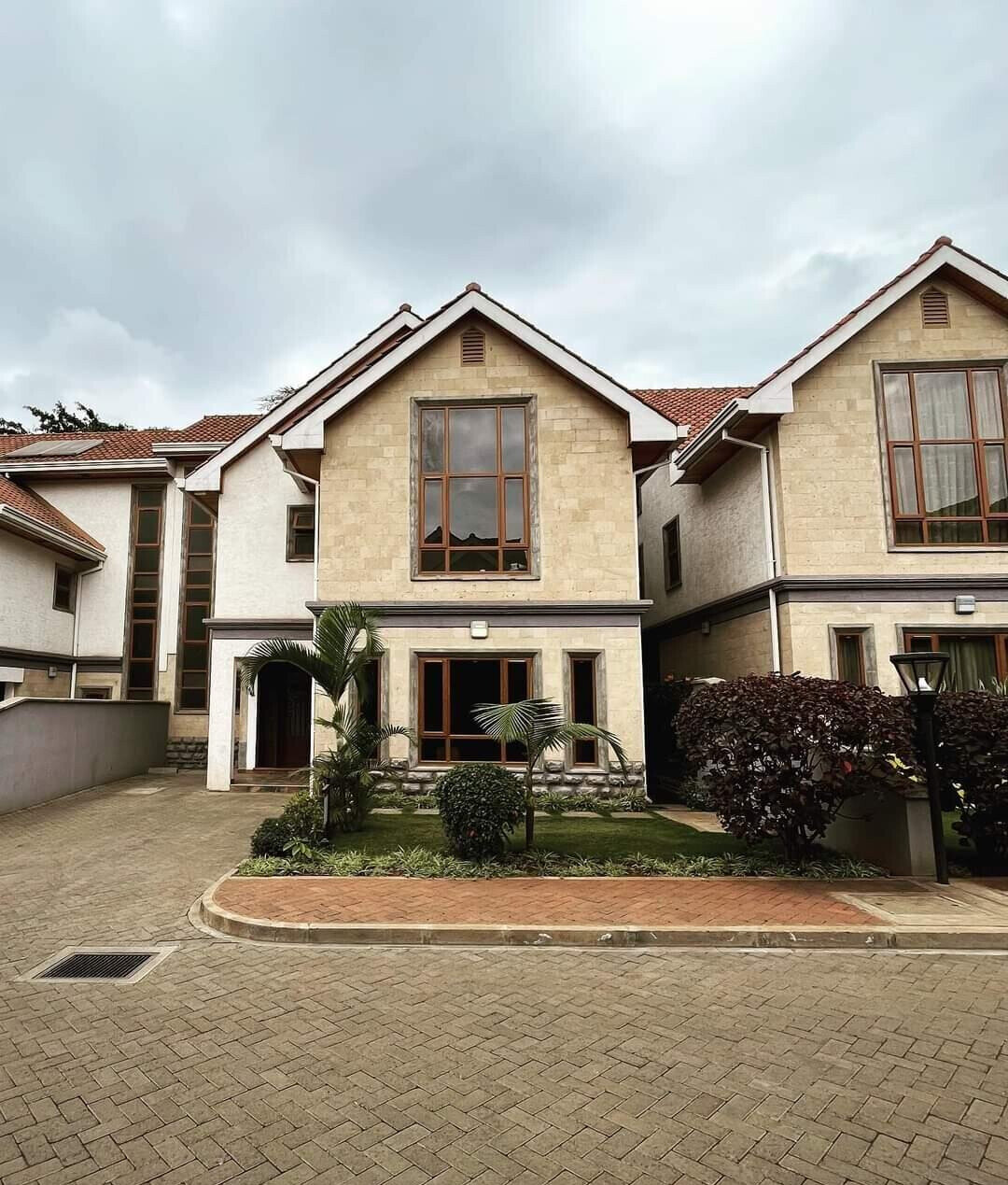 5-Ensuite Townhouse with DSQ in Secure Gated Community - Lavington
