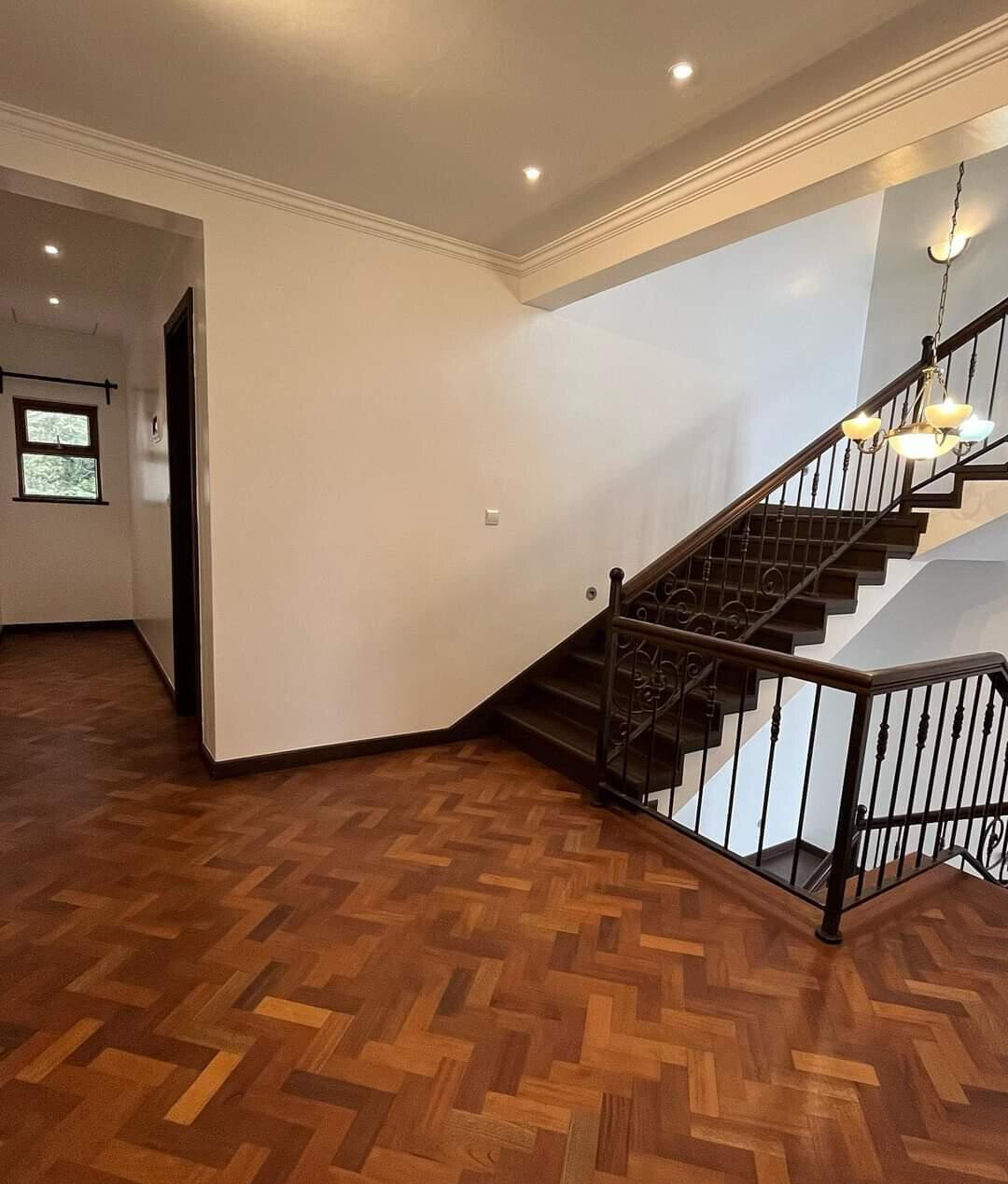 5-Ensuite Townhouse with DSQ in Secure Gated Community - Lavington
