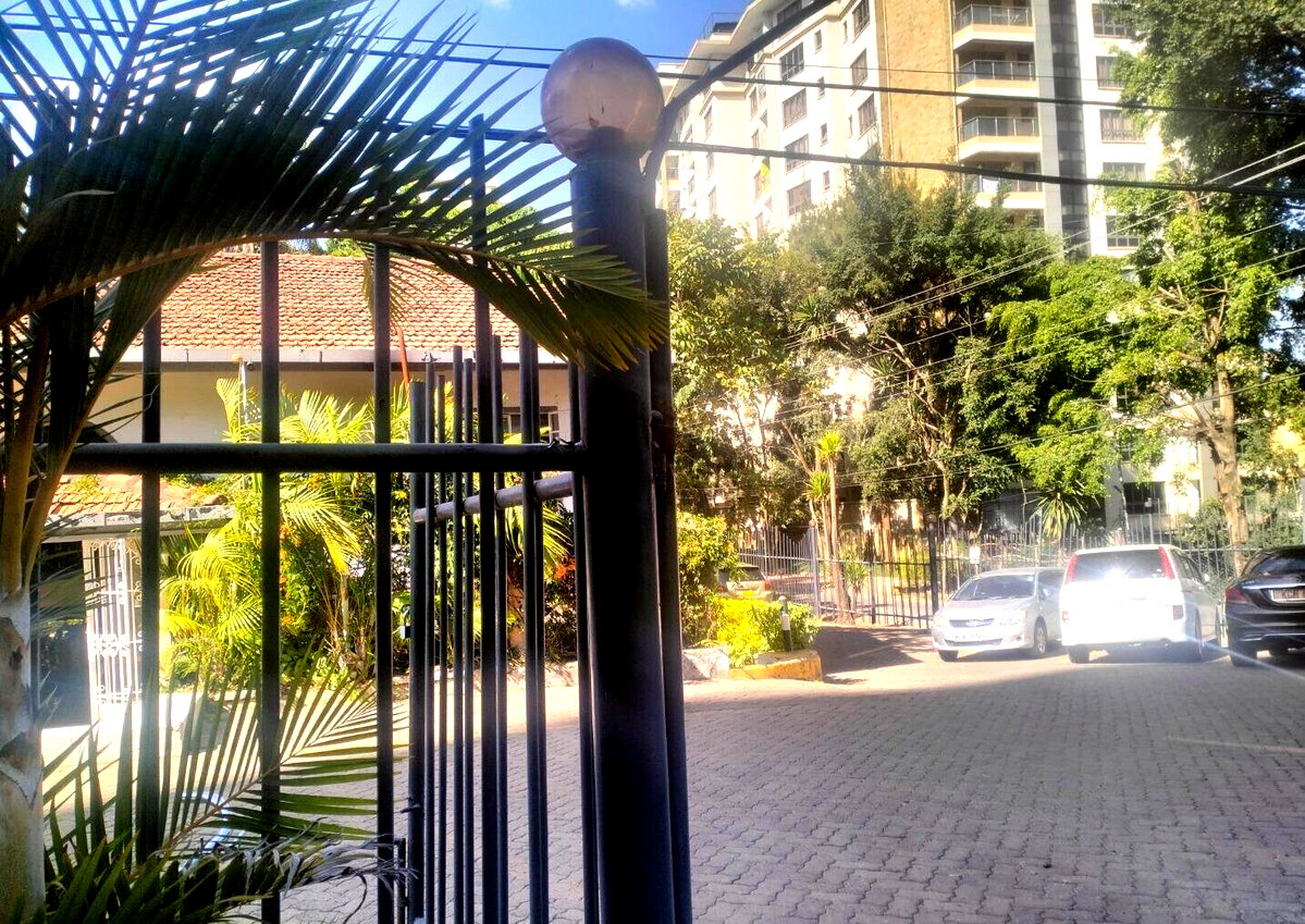 Quarter Acre Plot with Parking in Hurlingham