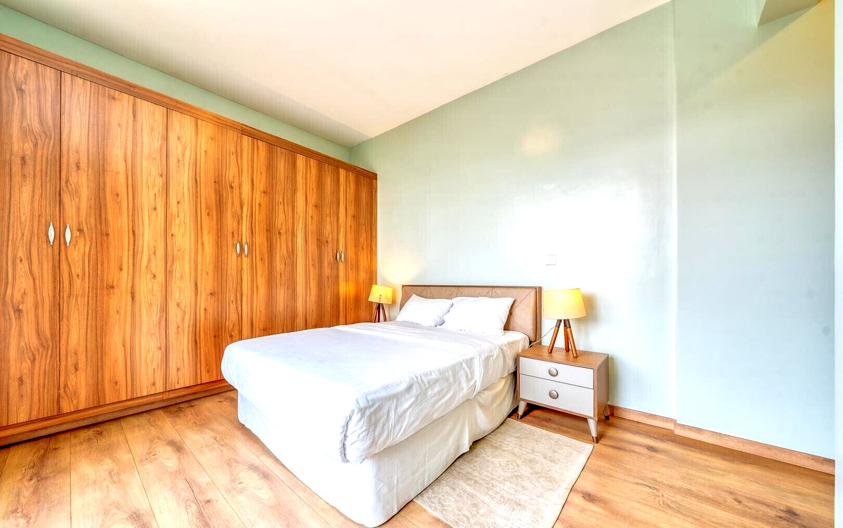 3BR Fully Furnished Apartment with Pool & Gym - Kikambala