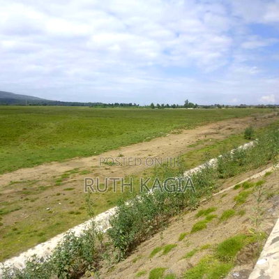 137 Acres of Land Along Mai Mahiu Naivasha Road - Image 1