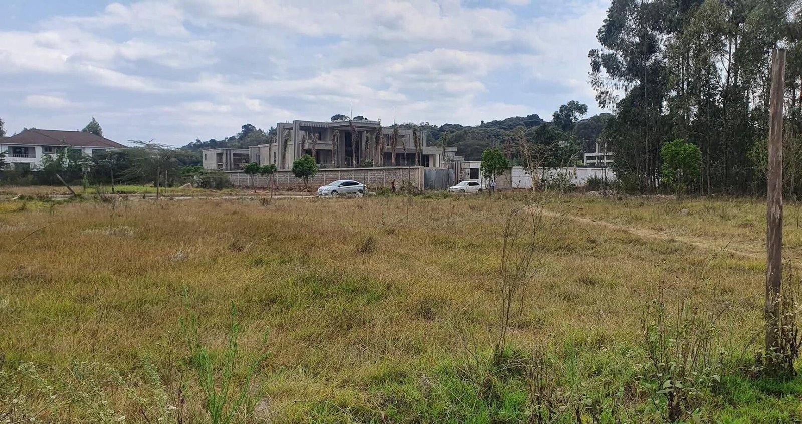 KSh 90M Garden Plot with Parking