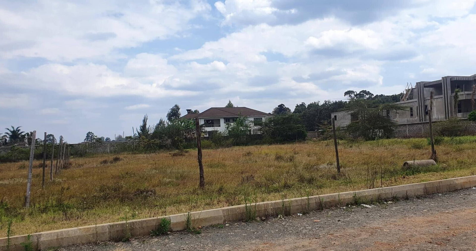 KSh 90M Garden Plot with Parking