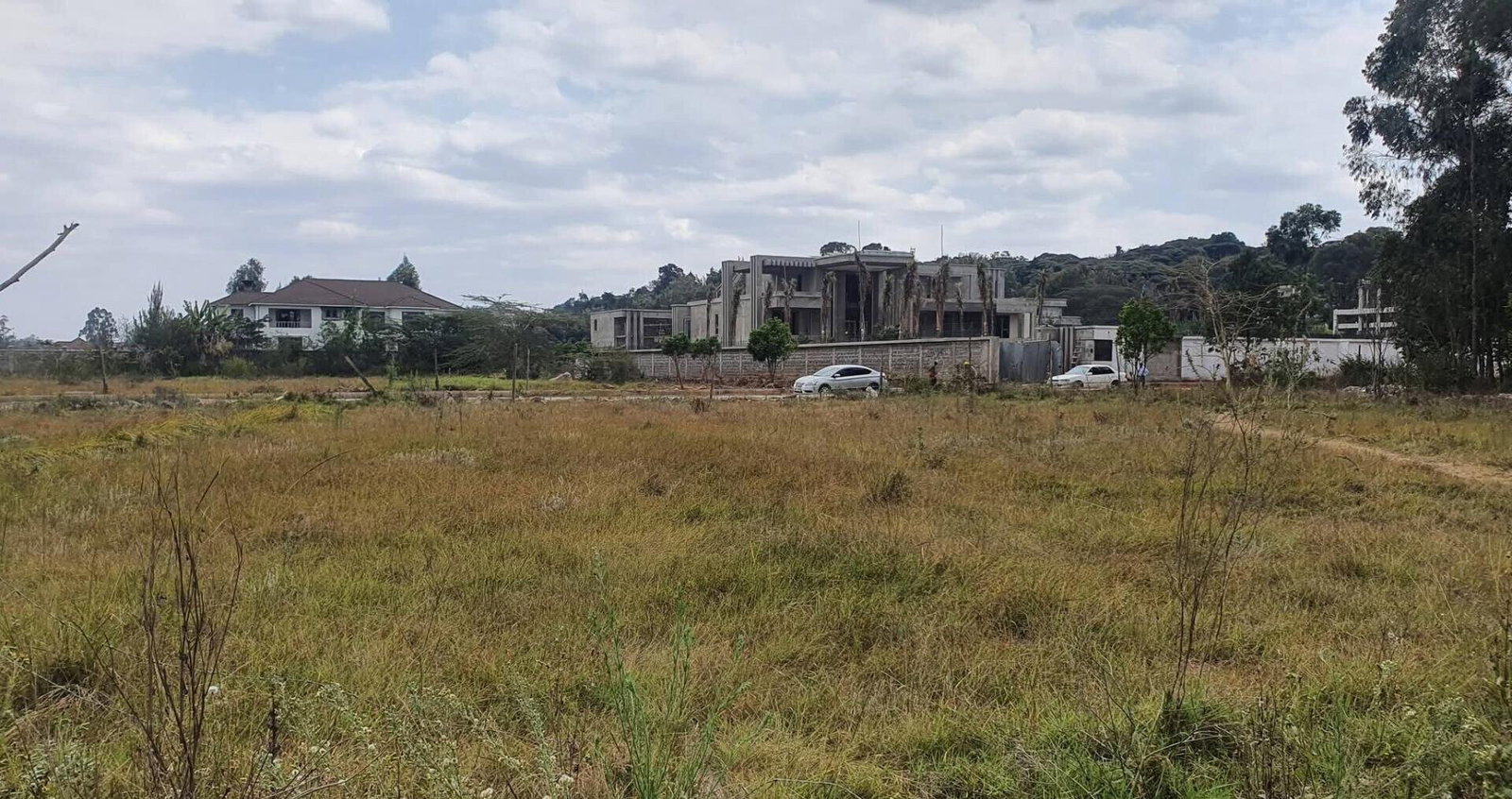 KSh 90M Garden Plot with Parking