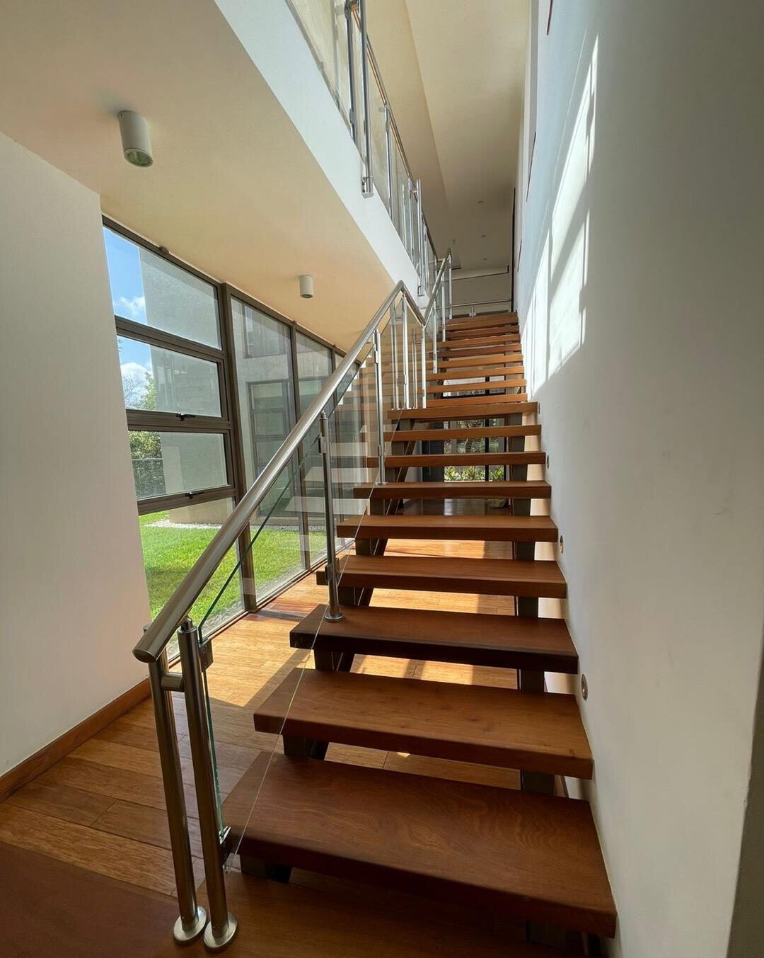 5-Ensuite Townhouse with Private Pool & Garden – Karen