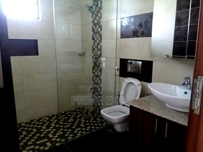 4bdrm Duplex in Nyali for sale - Image 10