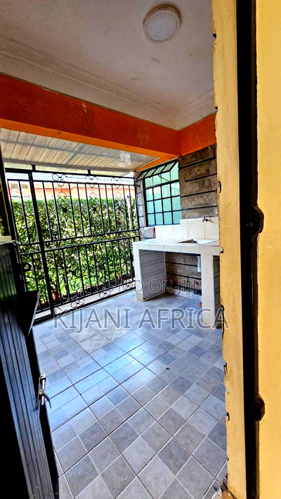 3bdrm Bungalow in Kenyatta Road / Theta for rent - Image 3