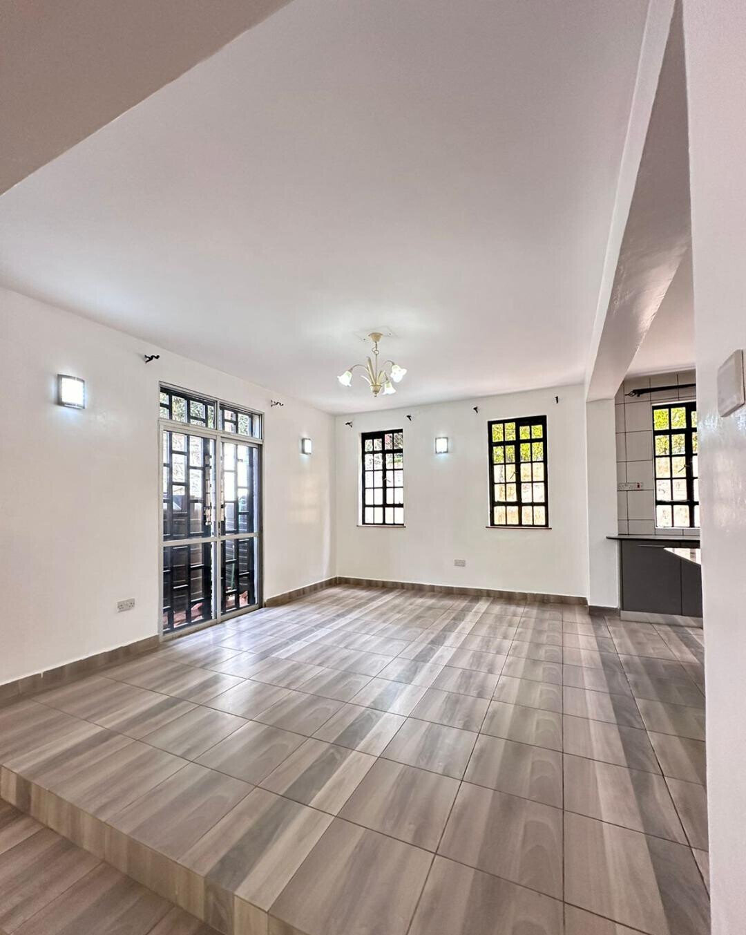 5-Ensuite Villas with DSQ & Private Garden - Spring Valley