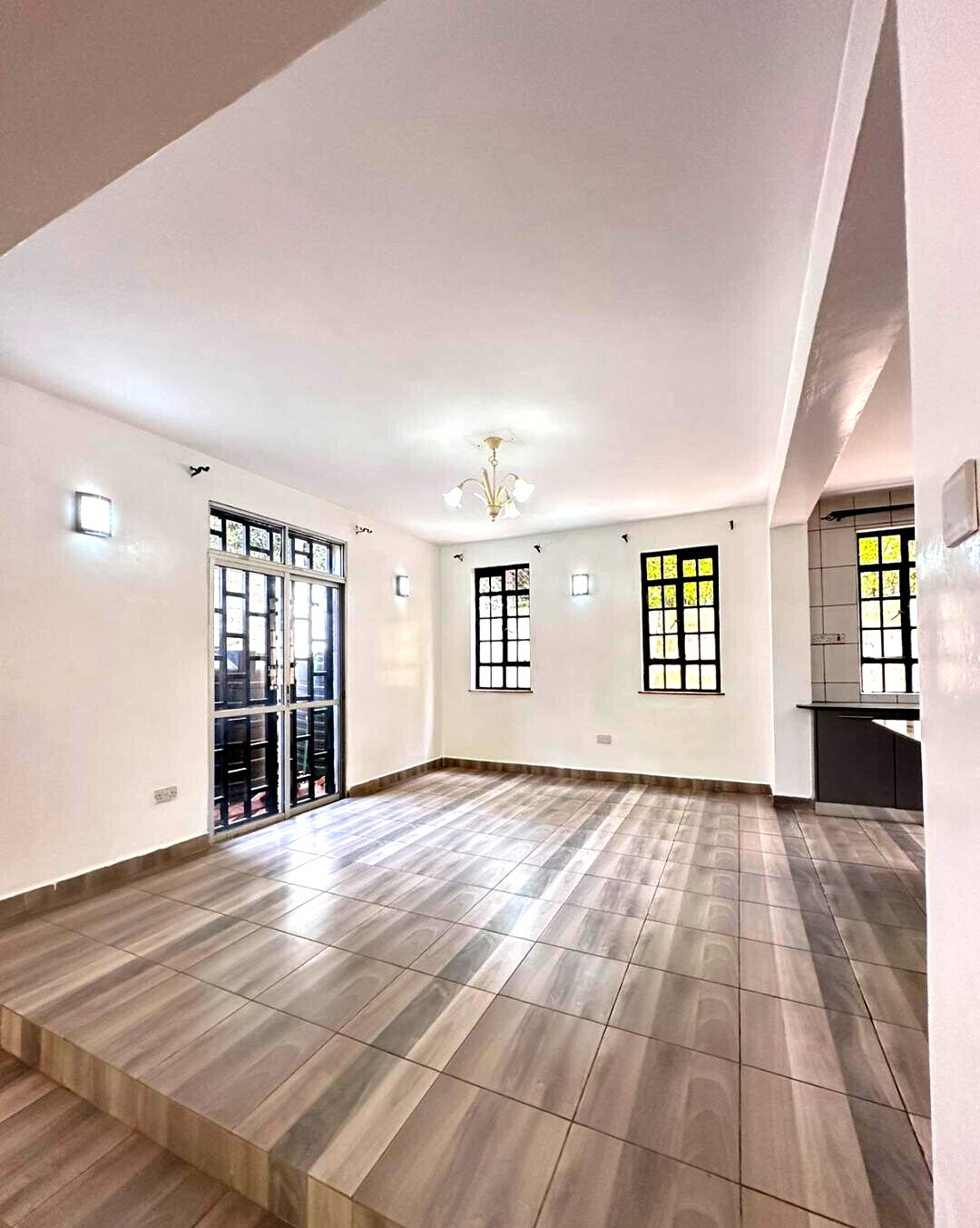 5-Ensuite Villas with DSQ & Private Garden - Spring Valley