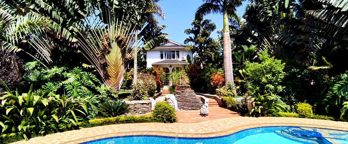 Half Acre 4BR Haven at KSh 570K