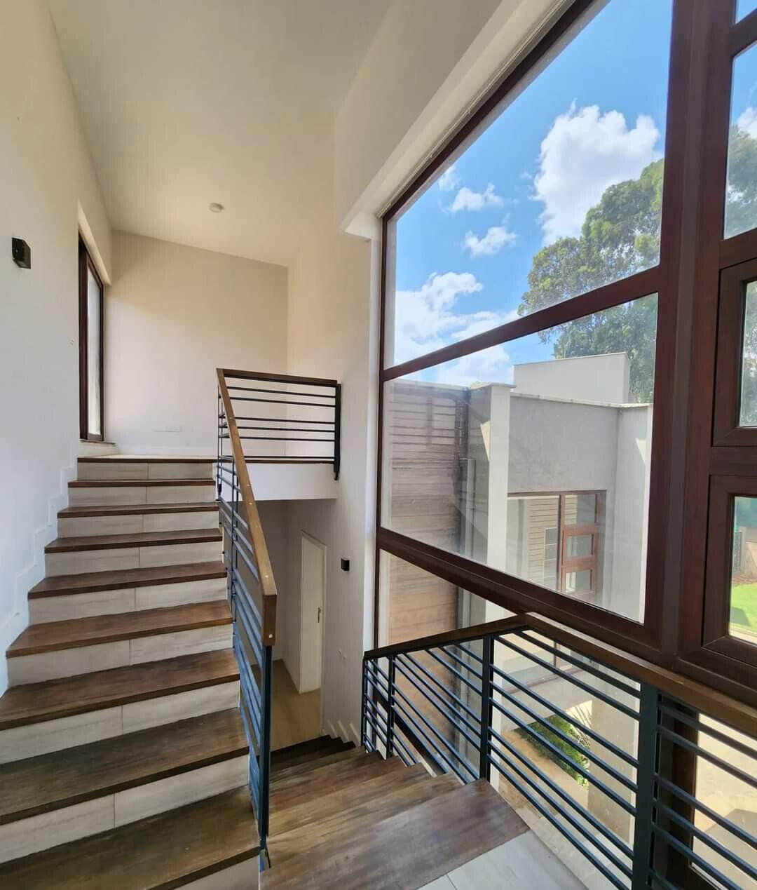 4-Ensuite Townhouse with Solar & Backup Generator - Lavington