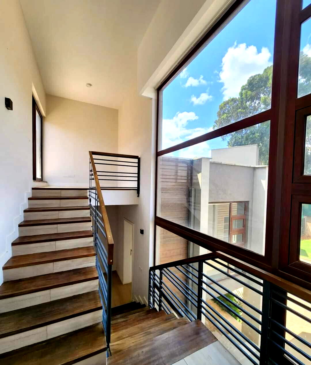 4-Ensuite Townhouse with Solar & Backup Generator - Lavington