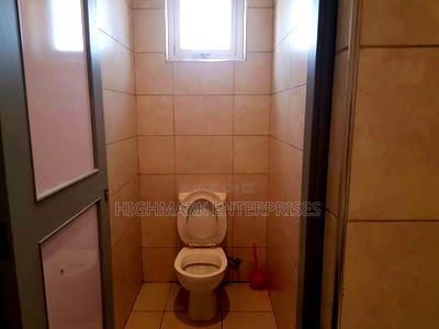 8500 Sq Feet Godown on Sale in Athiriver - Image 6