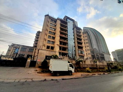 3bdrm Apartment in Kilimani for rent - Image 4