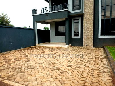 4bdrm Townhouse/Terrace in Kibiku for sale - Image 1