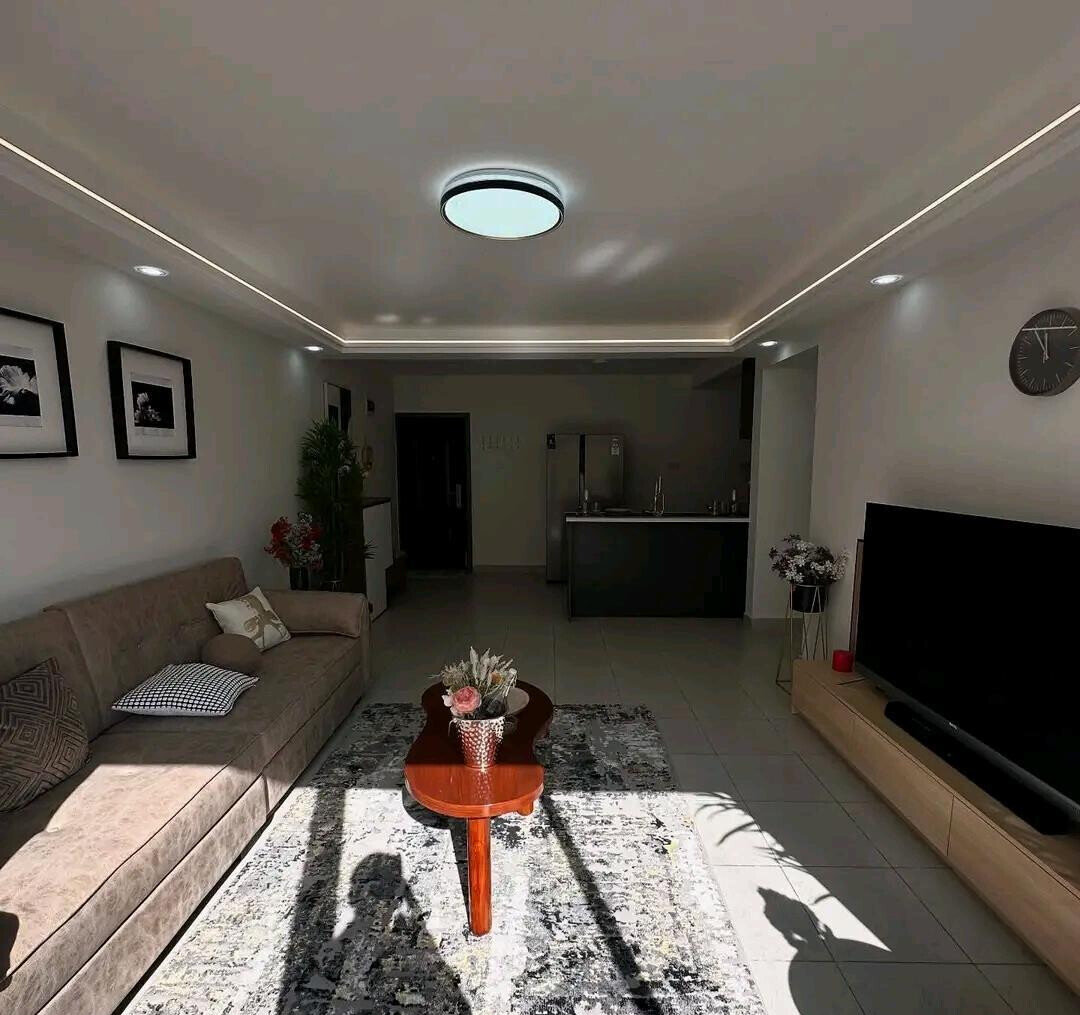 1BR Apartment with Pool & Mall Access - Kitengela's Gated Gem