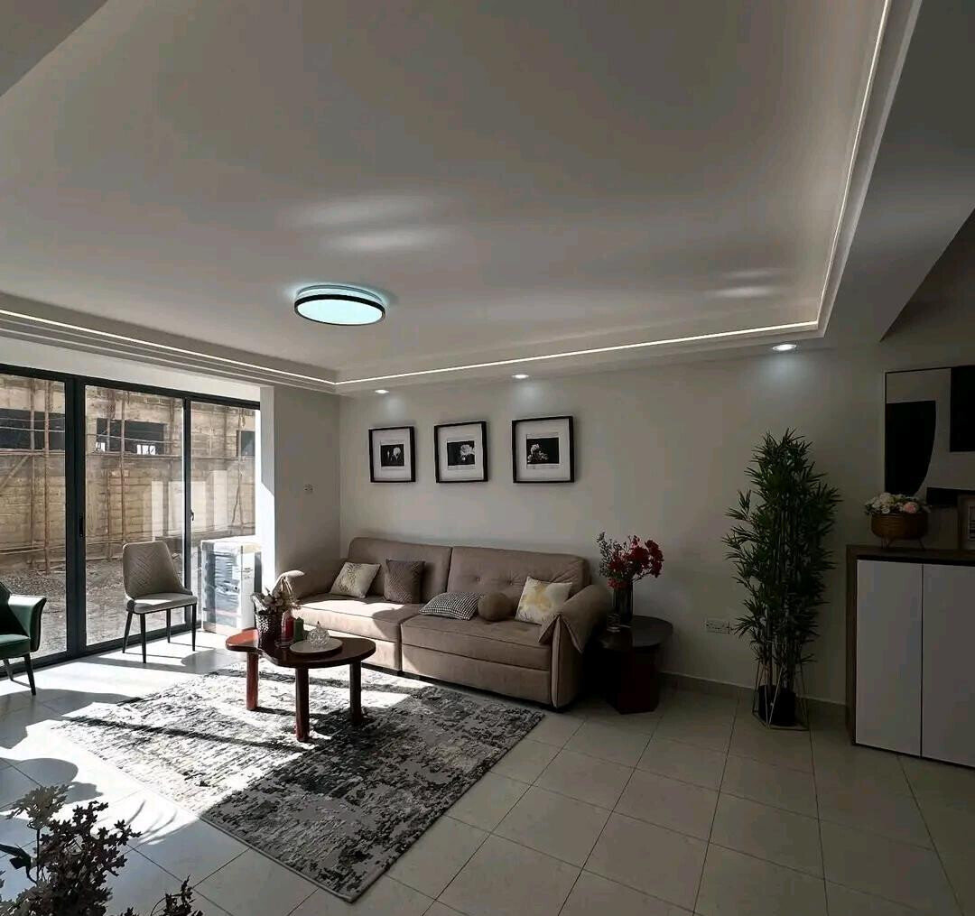 1BR Apartment with Pool & Mall Access - Kitengela's Gated Gem