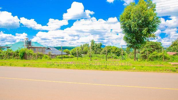 Prime Plot Touching Tarmac for Lease in Kikuyu, Gikambura
