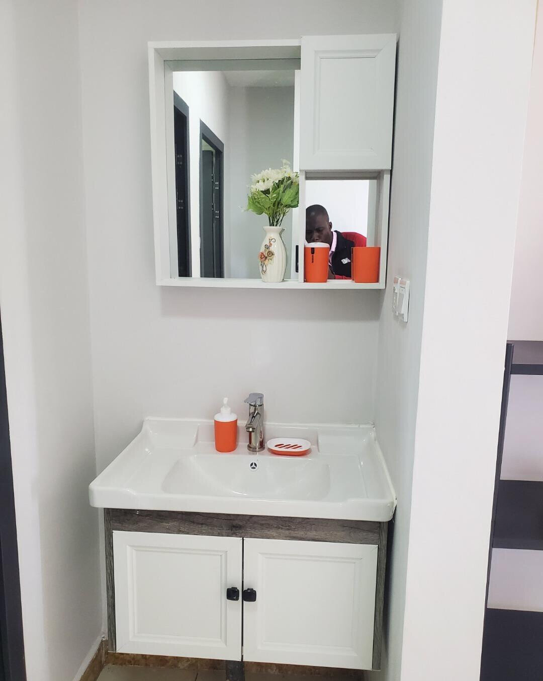 1BR Apartment with Cooker & High-Speed Lifts - Athi River