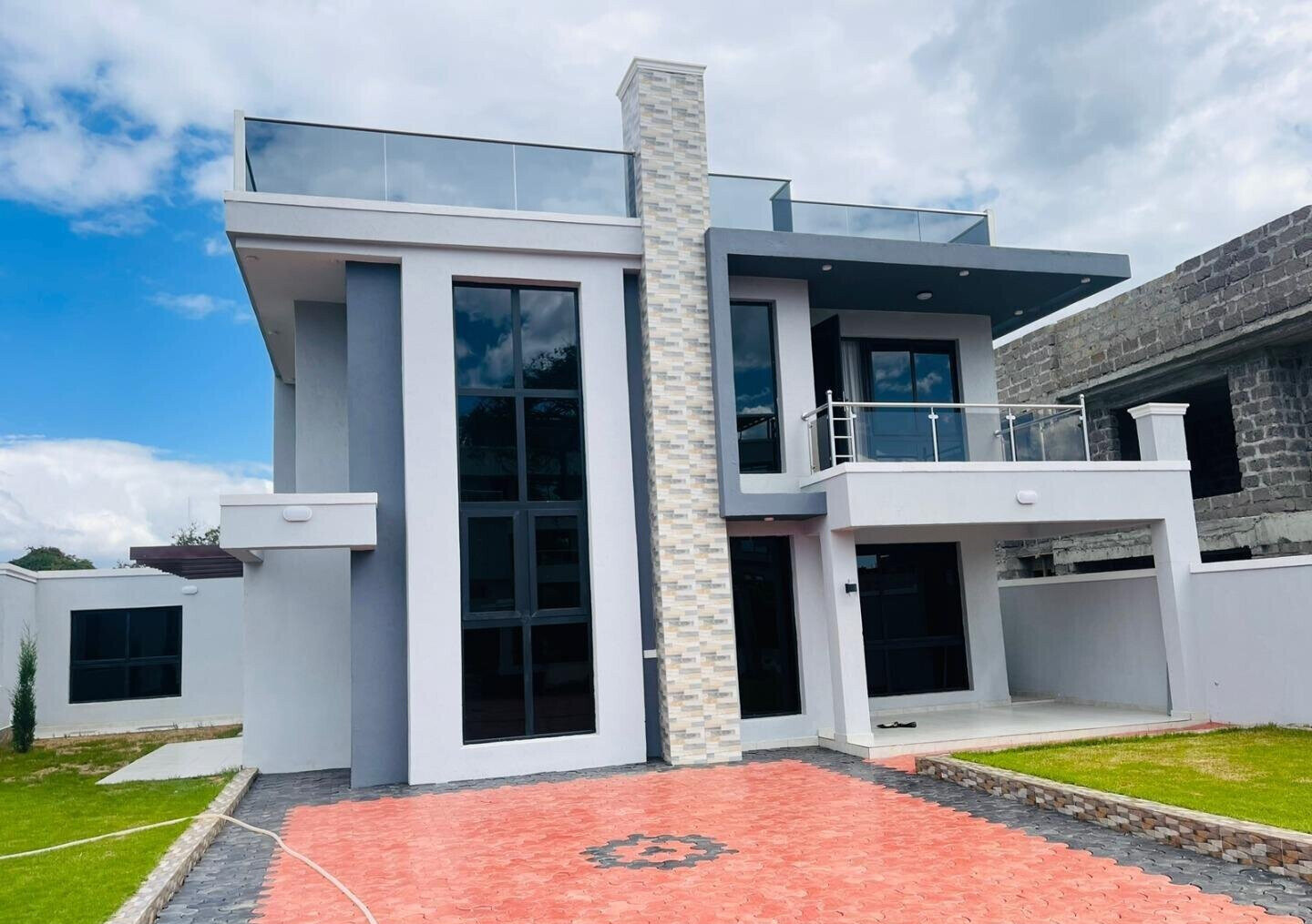 4BR All-Ensuite Villa with DSQ & Pool – Kamiti Road, Nairobi